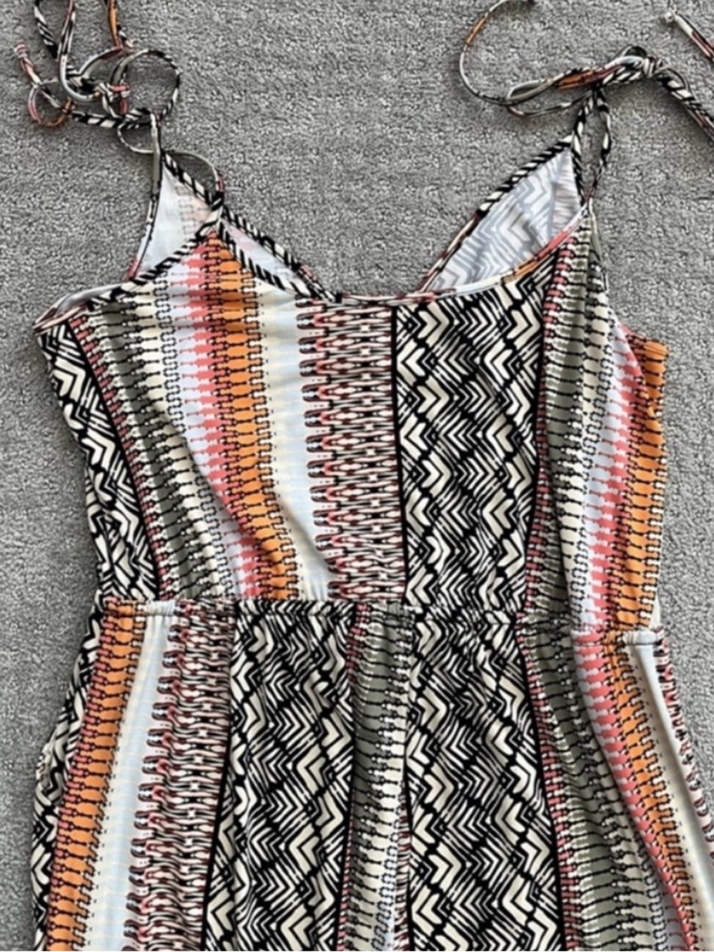 BCBG Romper Jumpsuit Sexy Leg Slits - Picture 7 of 7
